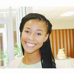 Meet your Posher, Erica